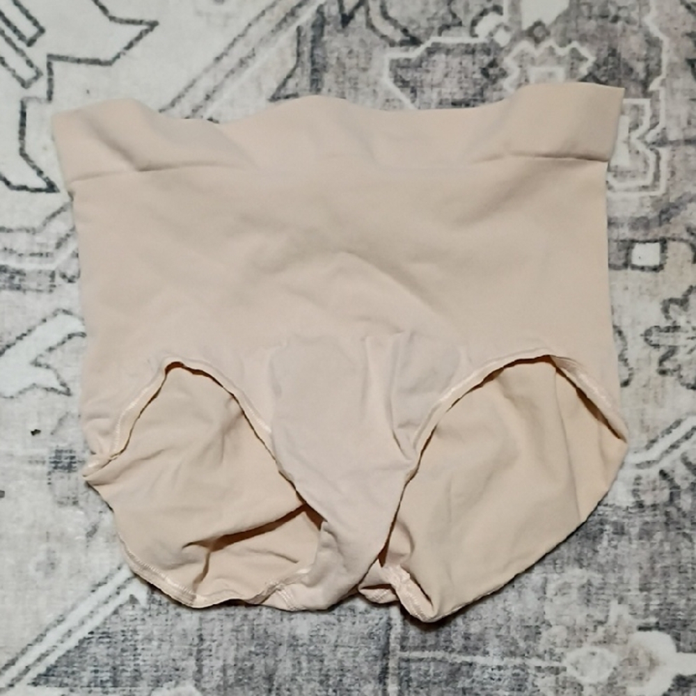 Spandex Like Cream Bottoms